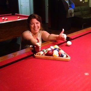 Meet your Posher, Leslie